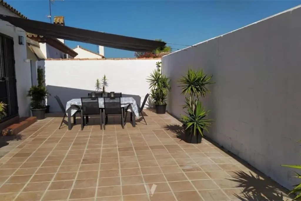 Casa De La Paz / Andalucia Villa Hozanejos
